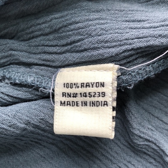 Sim & Sam Floral Embroidered Flowy Dusty Blue Boho Tank Top Size Medium - Picture 7 of 9